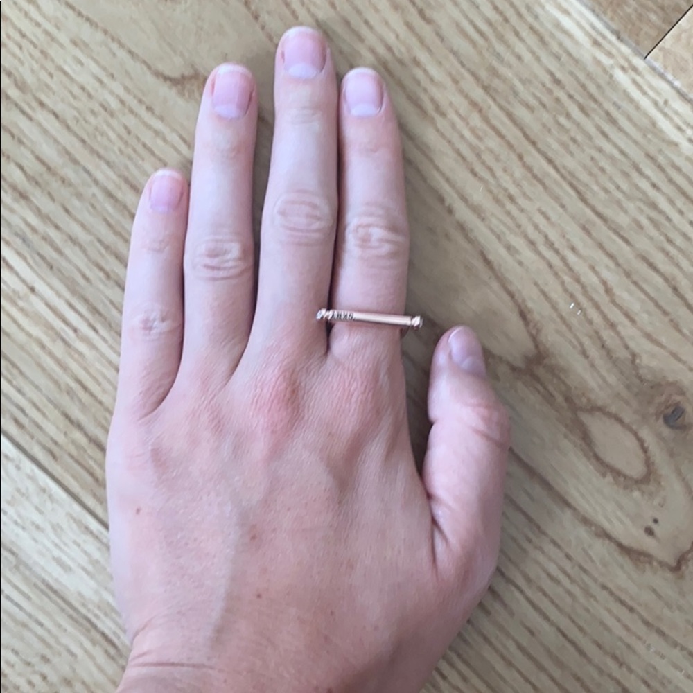 DKNY ring with swarovski crystals